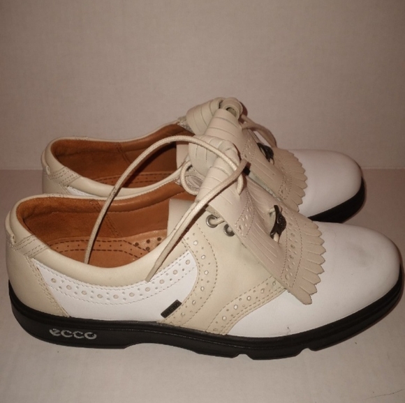 Ecco Gore-Tex Front Flap Leather Golf Shoes Wiomen's Size 7.5 Beige White - Picture 4 of 7